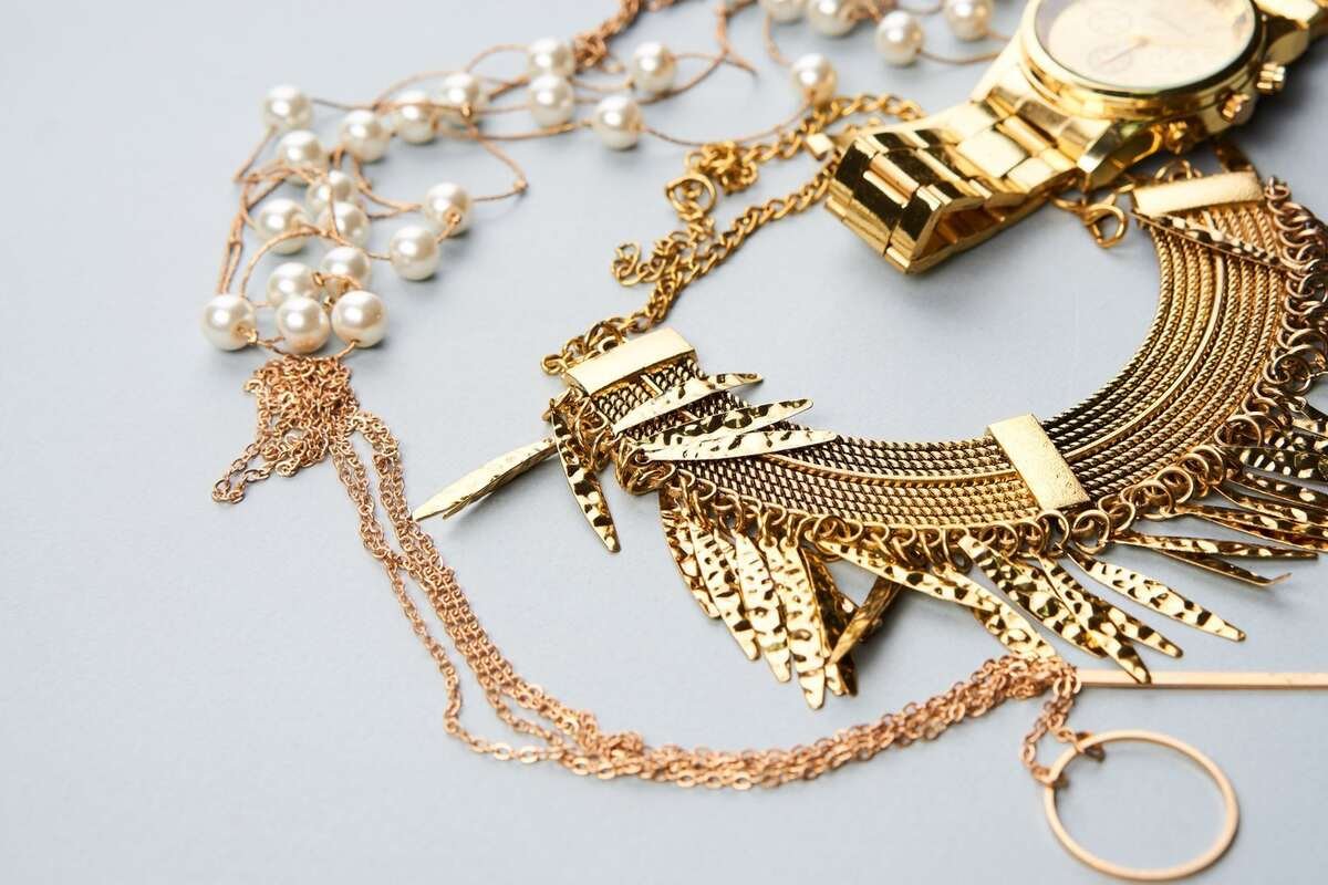 Sélection d'or et de bijoux