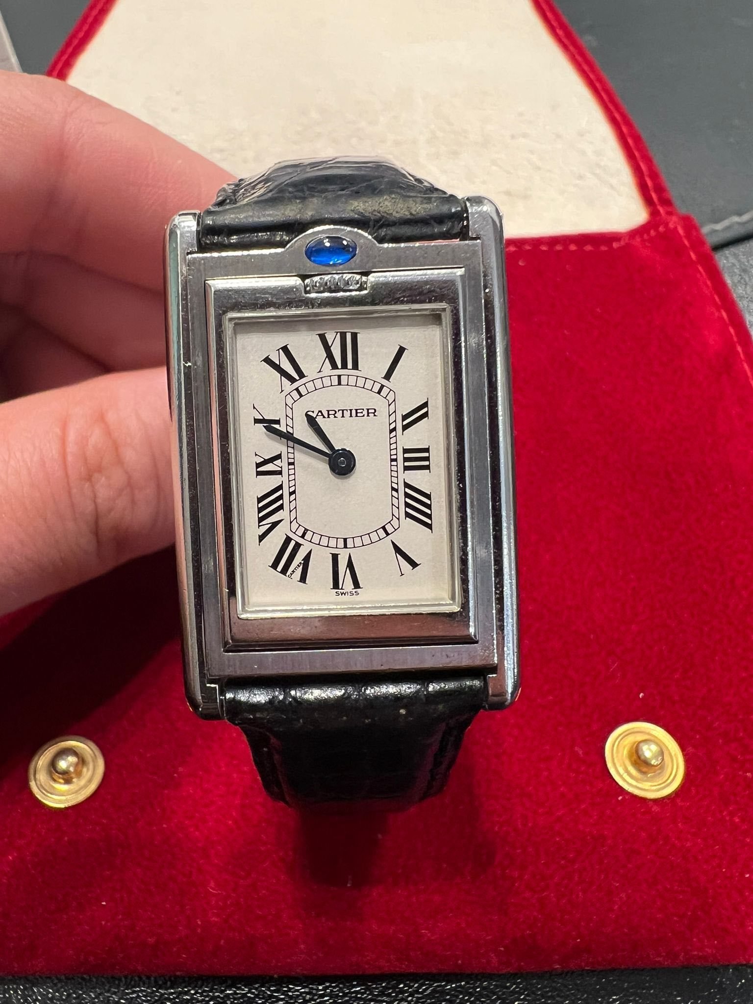 Montre de luxe estimée à Cannes 3